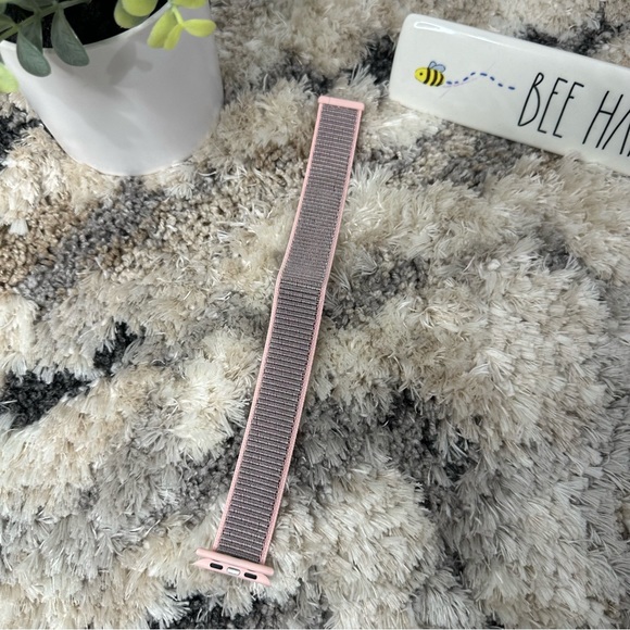 Apple Watch Replacement Sport Band Nike + Edition Space Dye Pink Nylon 38mm - Picture 6 of 8